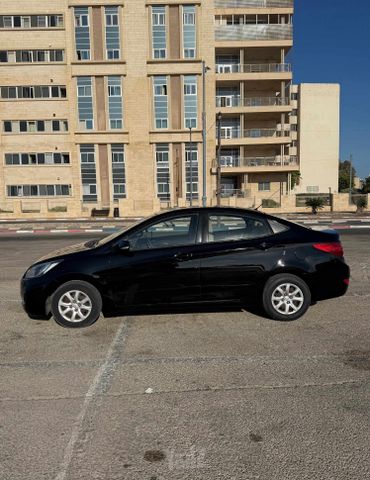 יונדאי אקסנט i25
