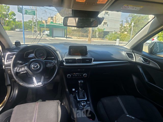 מודעת רכב מאזדה 3 1
