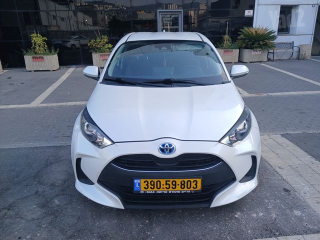 מודעת רכב טויוטה יאריס
