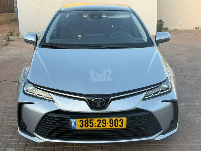 מודעת רכב טויוטה קורולה