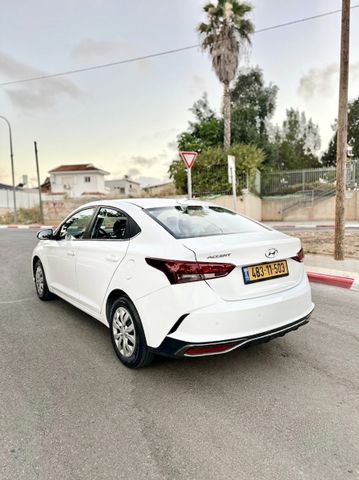 יונדאי אקסנט i25