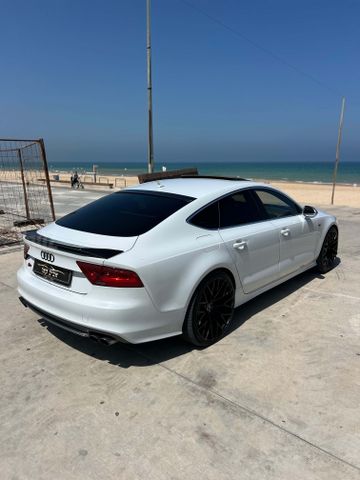 אאודי S7