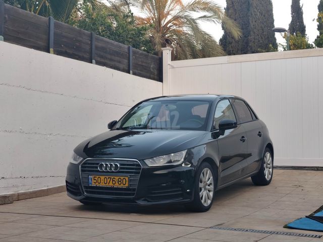 מודעת רכב אאודי A1