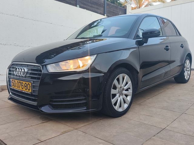 A1 Sportback אוט׳ 5 דל 1.0 (95 כ״ס) [2015-2018]