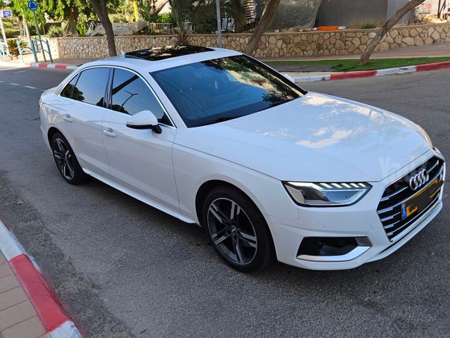 אאודי A4