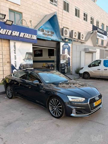 אאודי A5