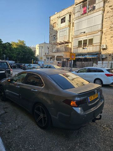 מודעת רכב הונדה אקורד