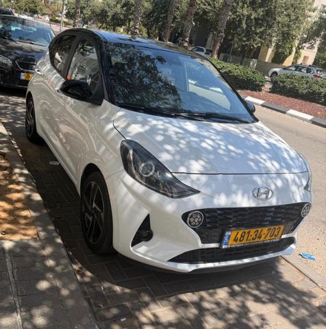 יונדאי i10