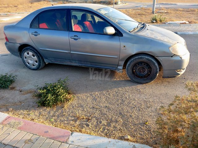 טויוטה קורולה