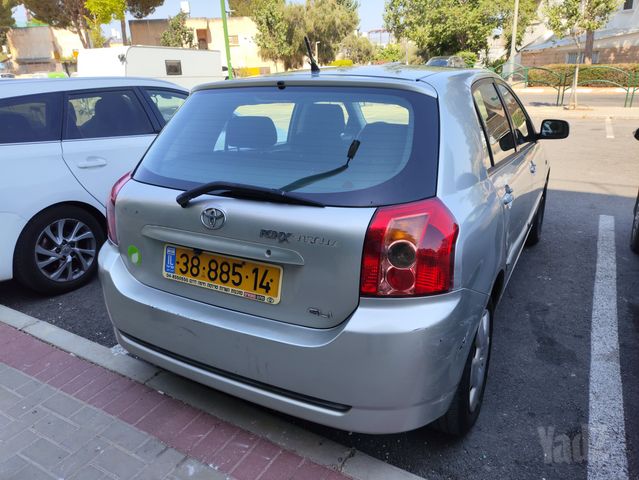 מודעת רכב טויוטה קורולה