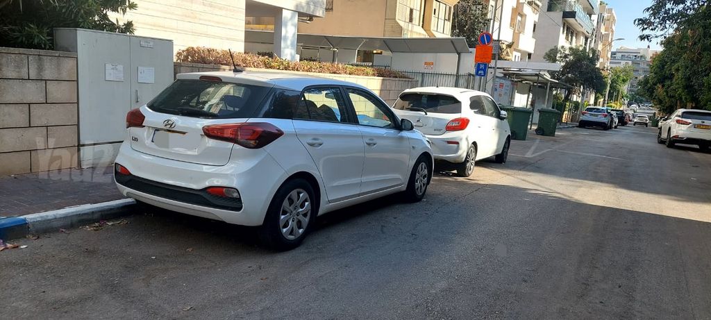יונדאי i20