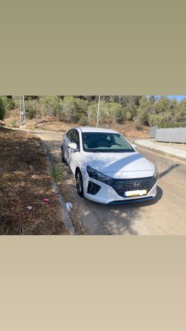 מודעת רכב יונדאי איוניק