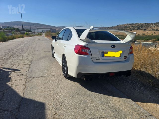 סובארו WRX