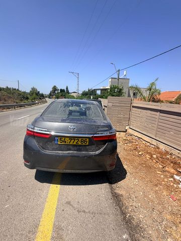 מודעת רכב טויוטה קורולה