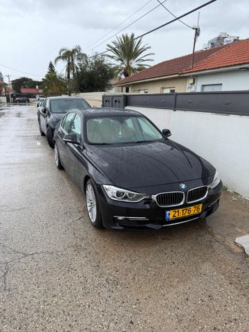 מודעת רכב ב מ וו סדרה 3