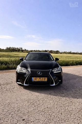 לקסוס GS