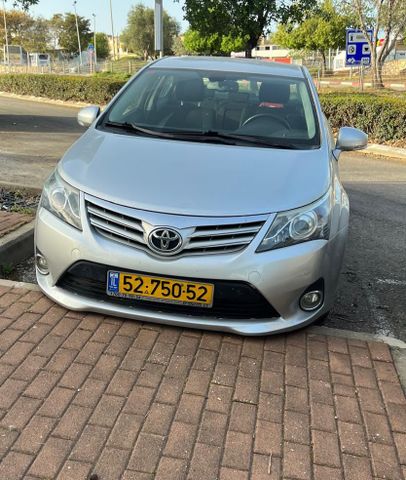 מודעת רכב טויוטה אוונסיס