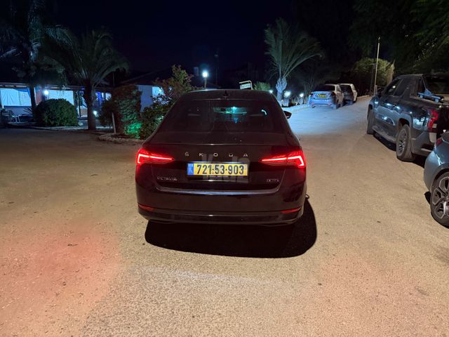 סקודה אוקטביה