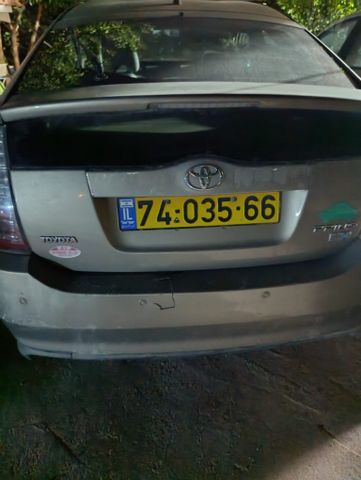 מודעת רכב טויוטה פריוס