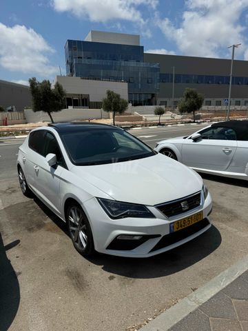 סיאט לאון