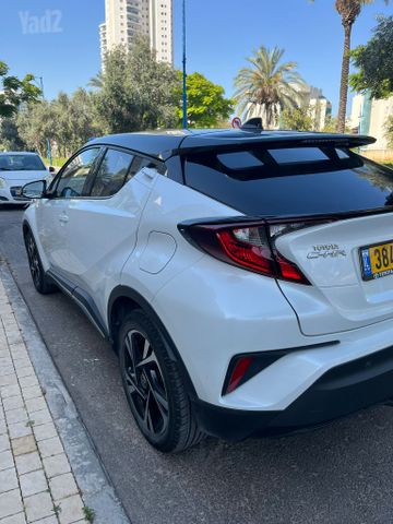 טויוטה C-HR