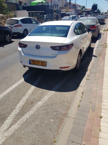 מאזדה 3