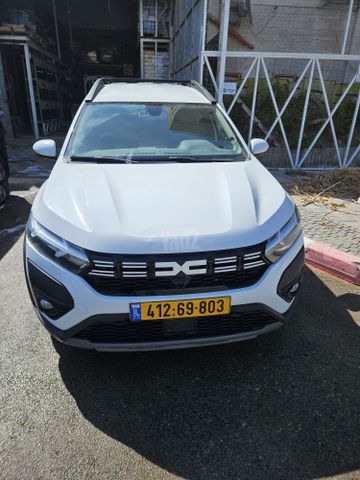 מודעת רכב דאצ'יה ג׳וגר