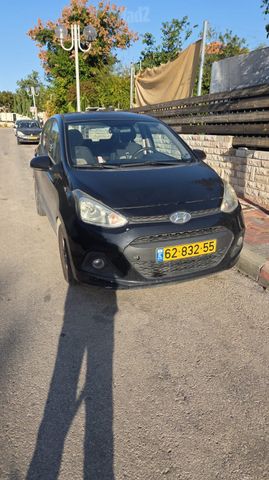 יונדאי i10