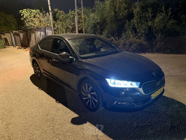סקודה אוקטביה