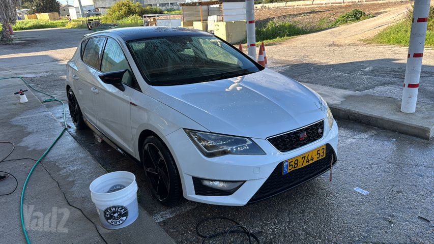 סיאט לאון