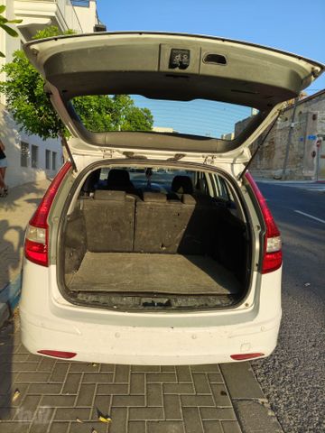יונדאי i30