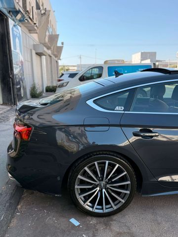 אאודי A5