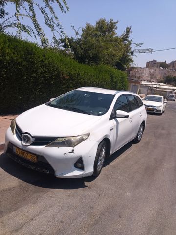 טויוטה אוריס