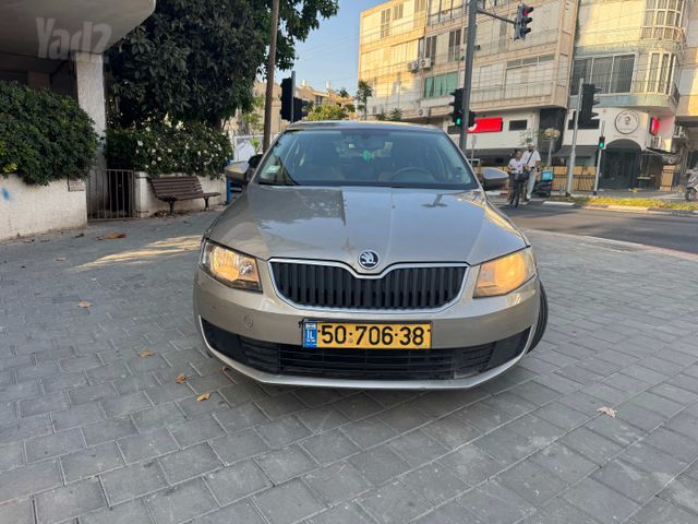סקודה אוקטביה