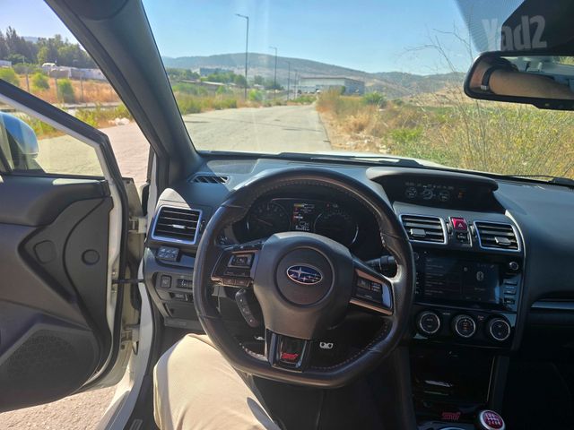 סובארו WRX