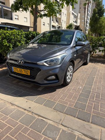 מודעת רכב יונדאי i20