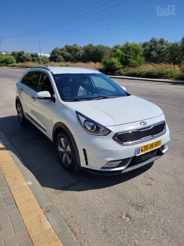 קיה נירו