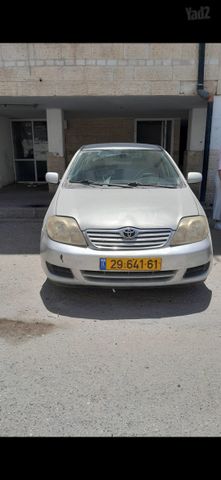 טויוטה קורולה