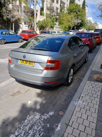סקודה אוקטביה