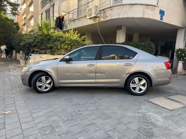 סקודה אוקטביה