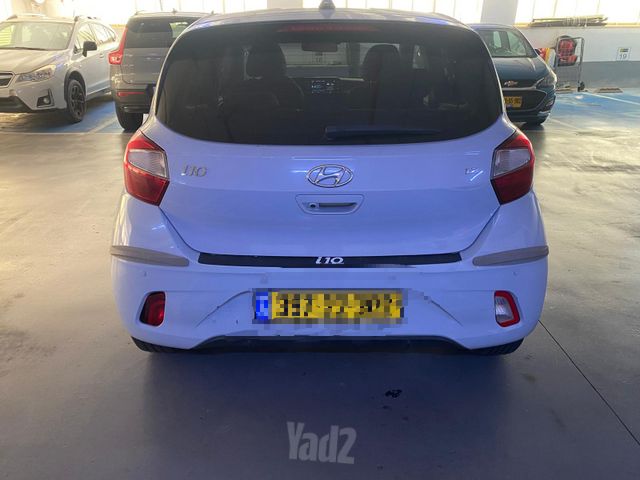 יונדאי i10