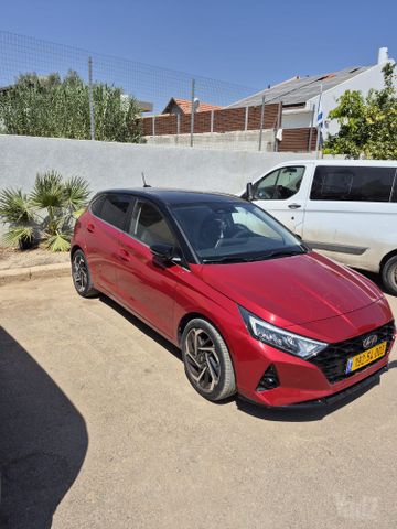 יונדאי i20