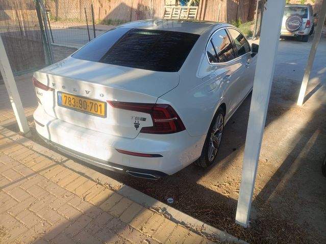 וולוו S60