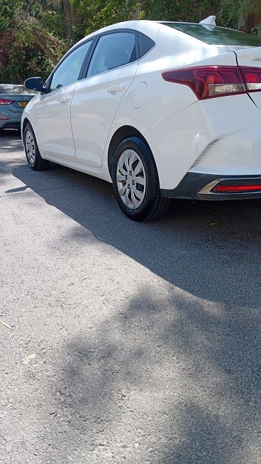 יונדאי אקסנט i25