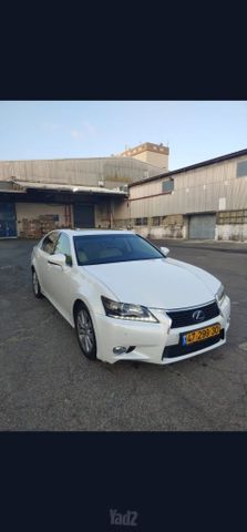 לקסוס GS