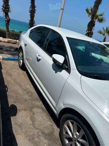 סקודה אוקטביה