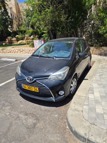 מודעת רכב טויוטה יאריס