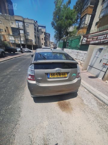 פריוס GLI היברידי אוט׳ 1.5 (76 כ״ס)