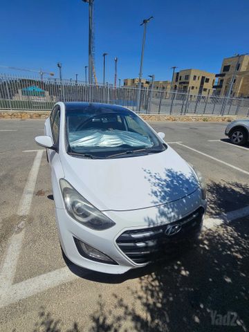 יונדאי i30