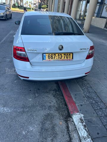 סקודה אוקטביה